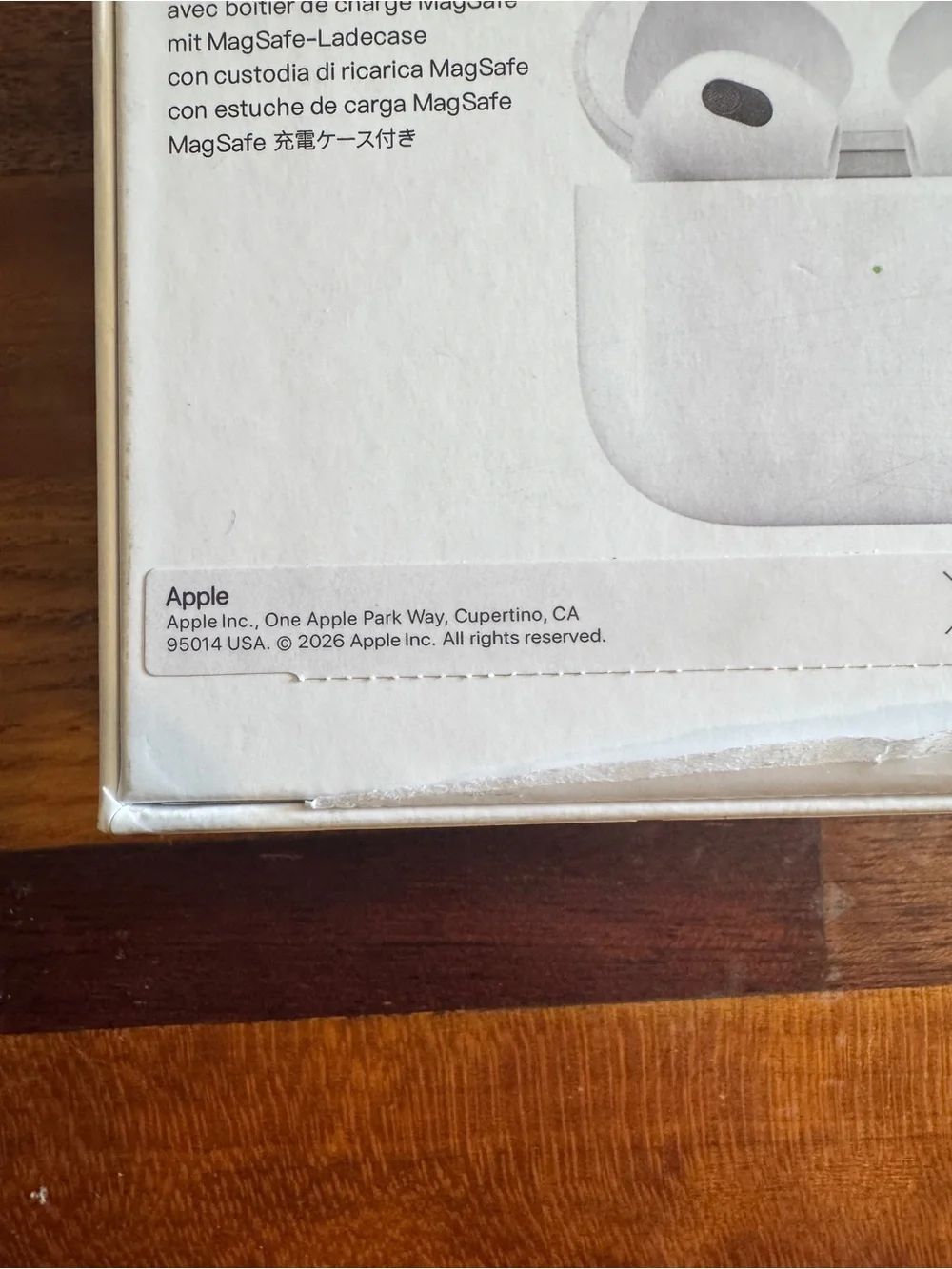 Apple White Wireless Earbuds with Charging Case